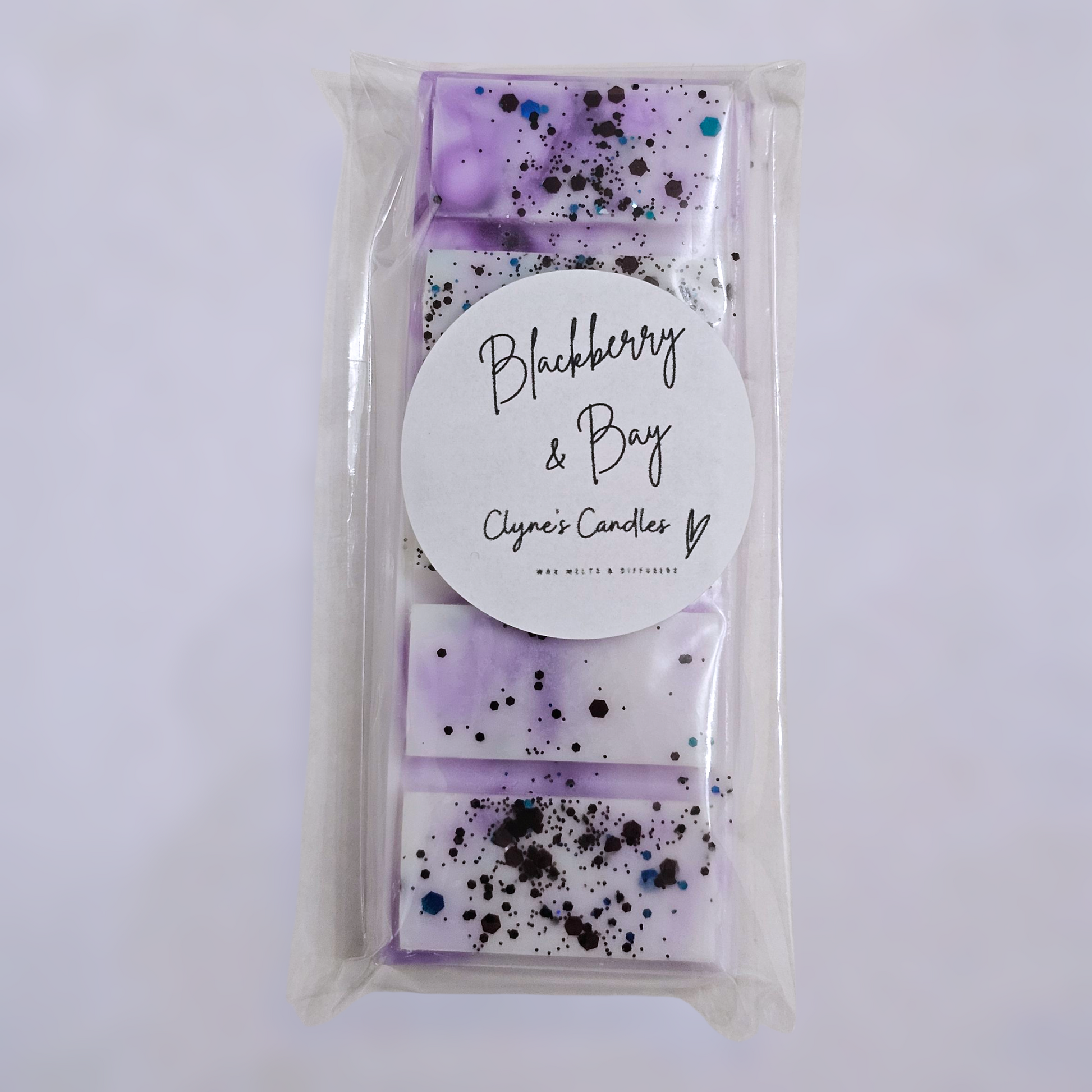 Handmade soy wax melt bar in designer dupe fragrance – long lasting, highly scented home fragrance alternative to candles, eco-friendly and vegan wax melts from Clyne’s Candles Scotland