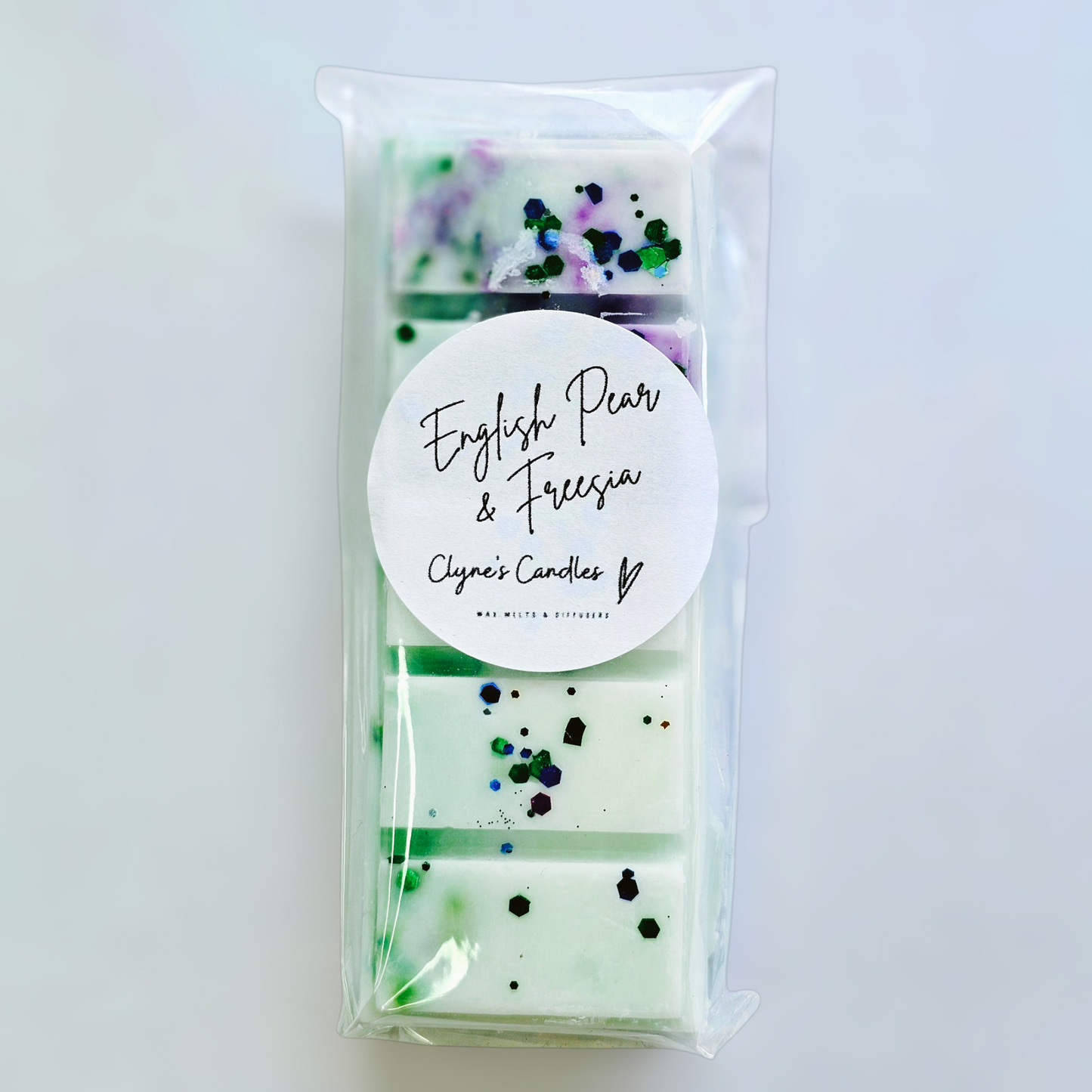 Handmade soy wax melt bar in designer dupe fragrance – long lasting, highly scented home fragrance alternative to candles, eco-friendly and vegan wax melts from Clyne’s Candles Scotland
