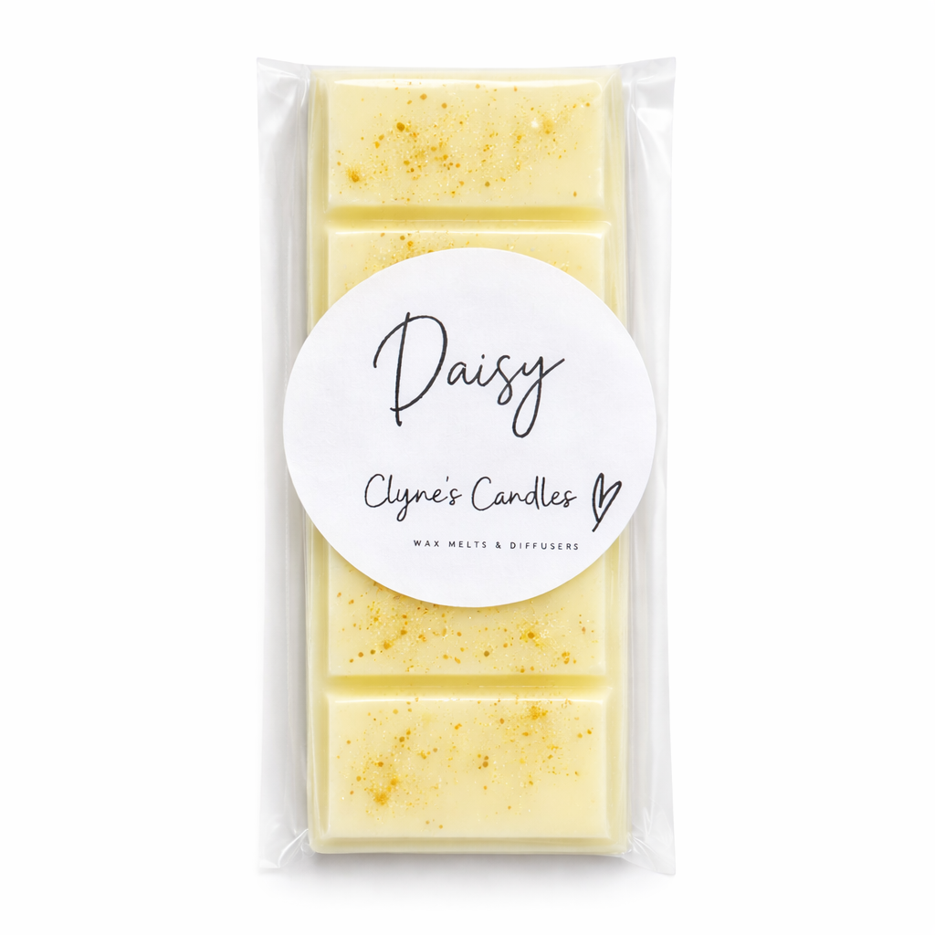 Daisy inspired wax melt handmade by Clyne’s Candles, a fresh and uplifting perfume fragrance