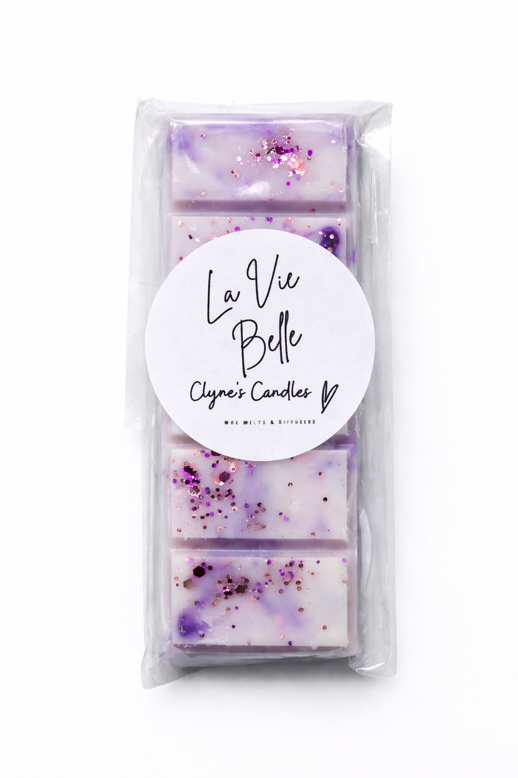 La Vie Belle inspired wax melt by Clyne’s Candles, a sweet and elegant perfume fragrance