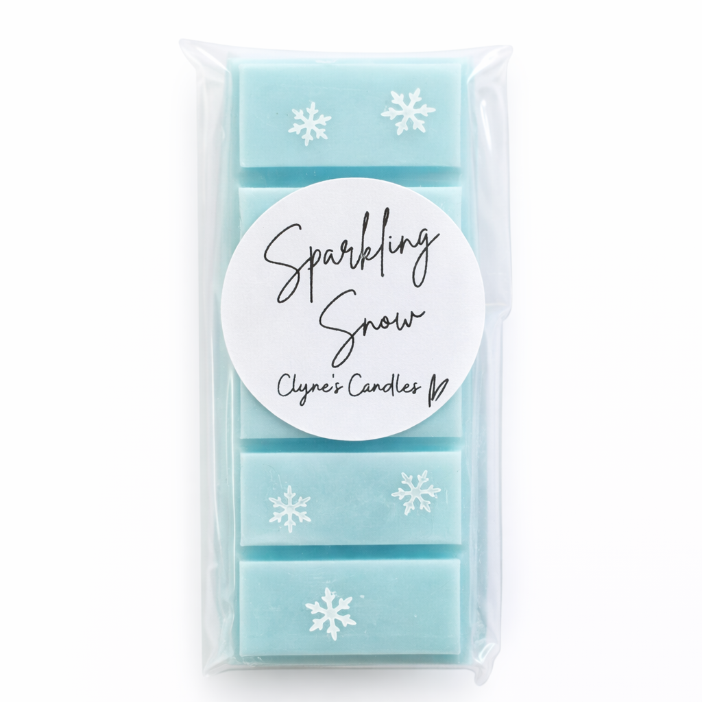 Sparkling Snow wax melt bar by Clyne’s Candles, handmade blue soy wax melt with fresh winter fragrance, snowflake embeds, UK handmade wax melts.
